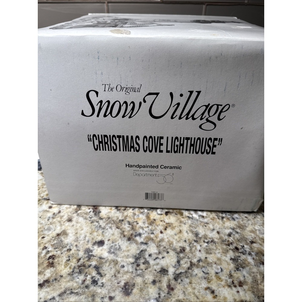 Dept 56 Snow Village 1995 Lighted Christmas Cove Lighthouse Building Vintage - Picture 7 of 14